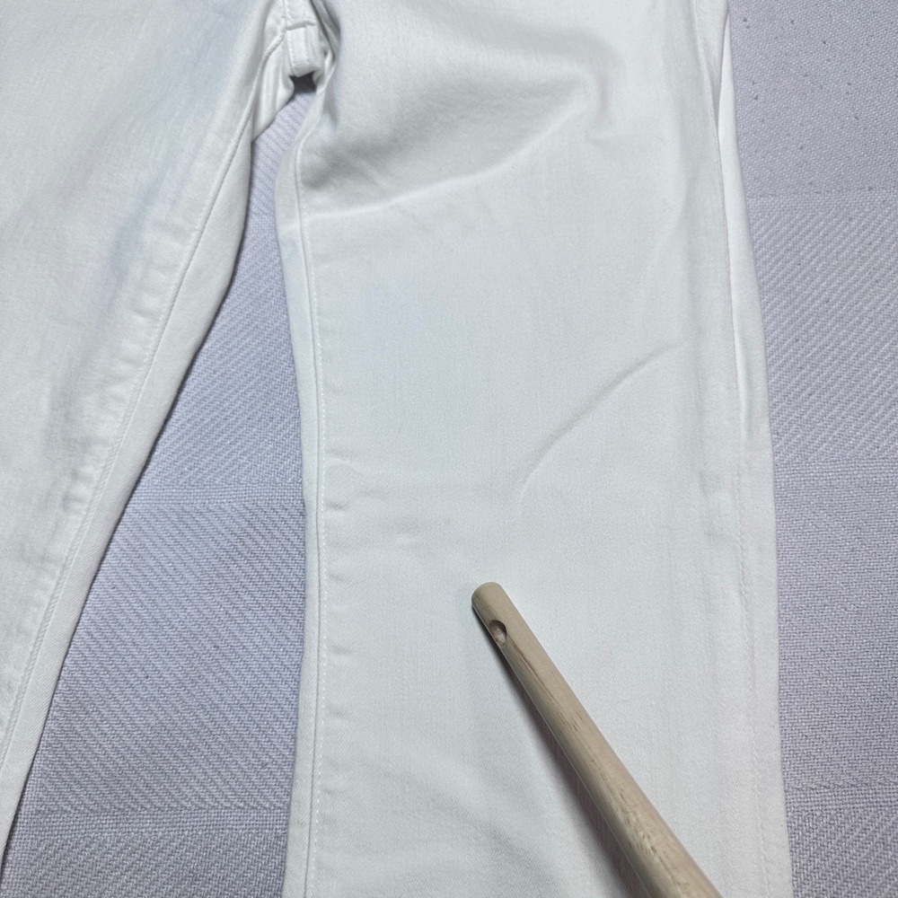 7 For All Mankind Kimmie Bootcut Jeans Womens 28 Stretch White Denim 5 Pocket - Picture 3 of 16